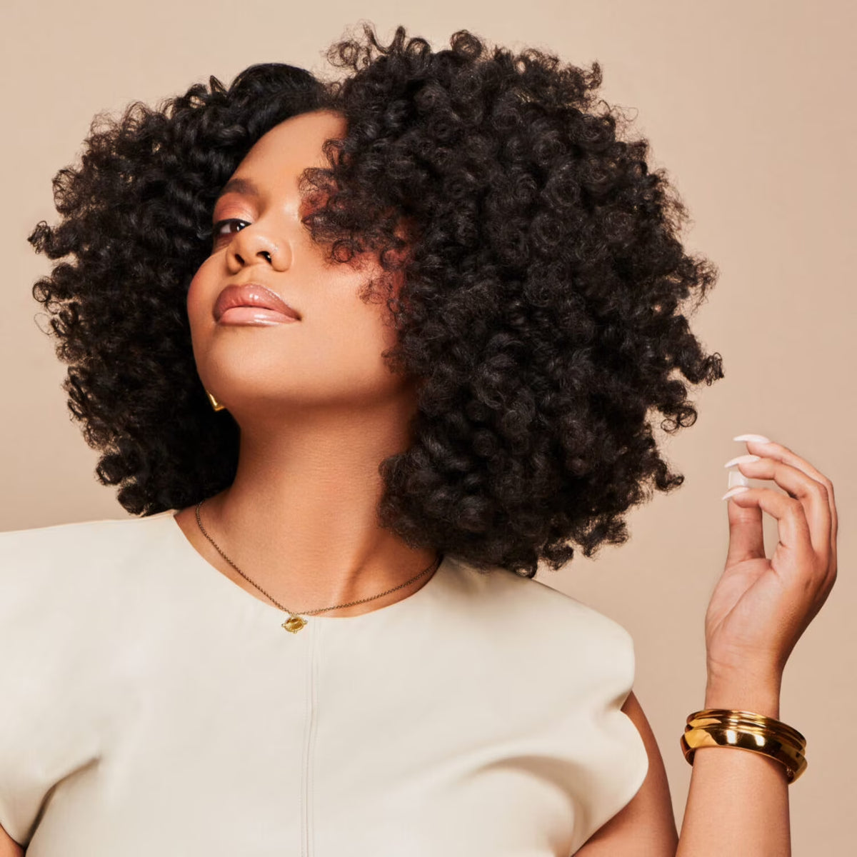 African Pride Moisture Miracle Aloe & Coconut Oil Hydrate & Restore Deep Conditioner, 12 oz (340 g))
