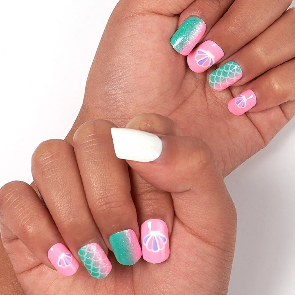 Gold Fingers Little Diva Sticker Nails - Premiere